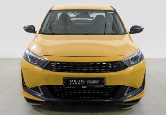 Подержанный автомобиль Kaiyi E5 2023 года (2 фото)