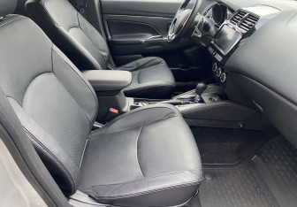 Подержанный автомобиль Mitsubishi ASX 2018 года (9 фото)