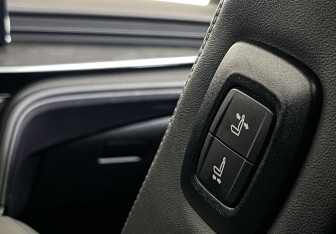Подержанный автомобиль Toyota Camry Sedan 2024 года (17 фото)