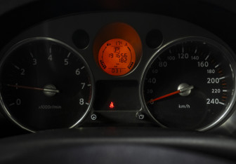 Подержанный автомобиль Nissan X-Trail 2007 года (10 фото)