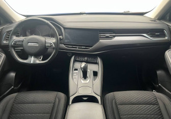 Подержанный автомобиль Haval F7x 2021 года (12 фото)