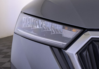 Подержанный автомобиль Skoda Octavia Liftback 2021 года (11 фото)