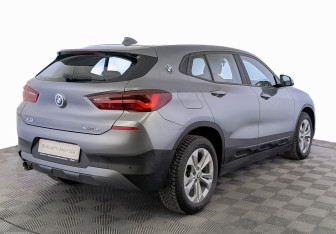 Подержанный автомобиль BMW X2 2021 года (5 фото)