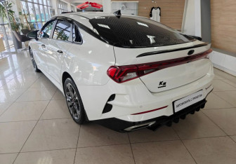 Подержанный автомобиль Kia K5 2020 года (7 фото)