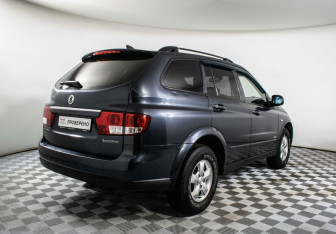 Подержанный автомобиль SsangYong Kyron 2012 года (5 фото)