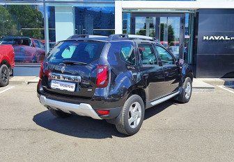 Подержанный автомобиль Renault Duster 2016 года (5 фото)
