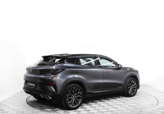 Подержанный автомобиль Changan UNI-T 2023 года (5 фото)