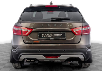 Подержанный автомобиль LADA (ВАЗ) Vesta Wagon 2021 года (6 фото)