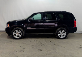 Подержанный автомобиль Chevrolet Tahoe 2013 года (7 фото)