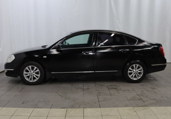 Подержанный автомобиль Nissan Teana 2007 года (8 фото)