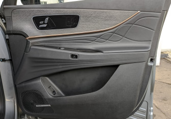 Подержанный автомобиль Jaecoo J8 2024 года (24 фото)