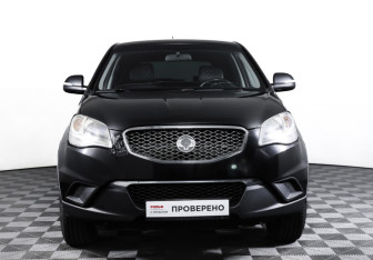 Подержанный автомобиль SsangYong Actyon 2011 года (2 фото)