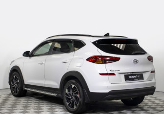 Подержанный автомобиль Hyundai Tucson 2020 года (7 фото)