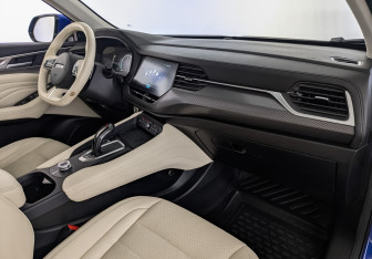 Подержанный автомобиль Haval F7x 2022 года (13 фото)