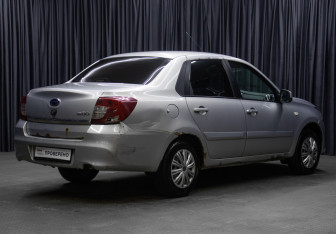 Подержанный автомобиль Datsun on-DO 2017 года (5 фото)