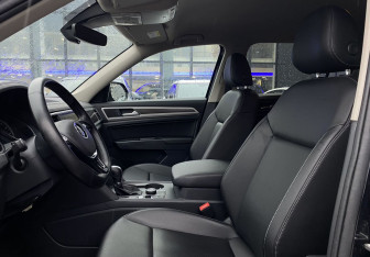 Подержанный автомобиль Volkswagen Teramont 2018 года (20 фото)