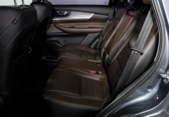 Подержанный автомобиль Chery Tiggo 8 Pro 2021 года (10 фото)