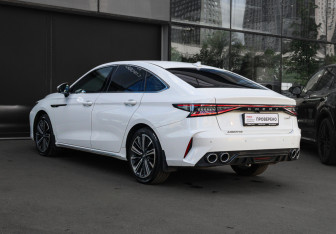 Подержанный автомобиль Chery Arrizo 8 2023 года (6 фото)