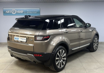 Подержанный автомобиль Land Rover Range Rover Evoque 2017 года (5 фото)