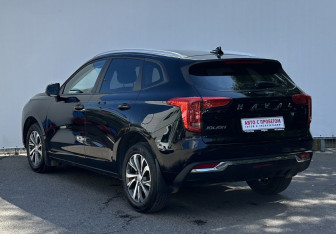 Подержанный автомобиль Haval Jolion 2022 года (7 фото)