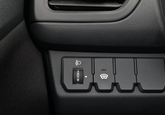 Подержанный автомобиль Kia Rio Sedan 2012 года (11 фото)