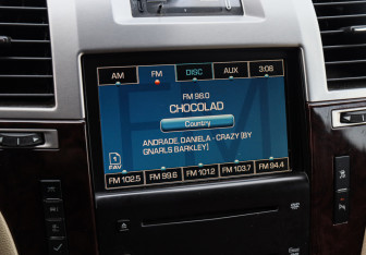 Подержанный автомобиль Cadillac Escalade Suv 2007 года (21 фото)