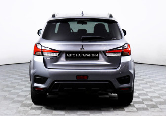 Подержанный автомобиль Mitsubishi ASX 2021 года (4 фото)