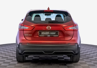 Подержанный автомобиль Nissan Qashqai 2019 года (6 фото)