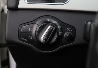 Подержанный автомобиль Audi A4 Wagon 2010 года (14 фото)