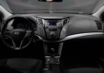 Подержанный автомобиль Hyundai i40 Wagon 2015 года (9 фото)