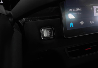 Подержанный автомобиль Jetour Dashing 2023 года (19 фото)