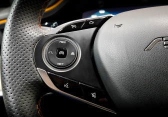 Подержанный автомобиль DongFeng Shine Max 2023 года (25 фото)