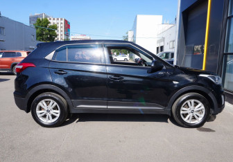 Подержанный автомобиль Hyundai Creta 2019 года (4 фото)
