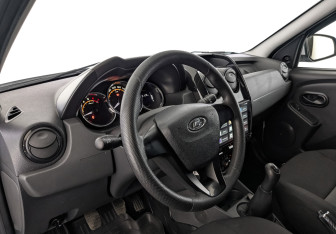 Подержанный автомобиль LADA (ВАЗ) Largus Wagon 2024 года (15 фото)