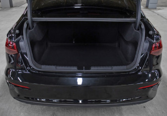 Подержанный автомобиль Audi A3 Sedan 2021 года (9 фото)