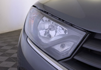 Подержанный автомобиль LADA (ВАЗ) Granta Sedan 2022 года (17 фото)