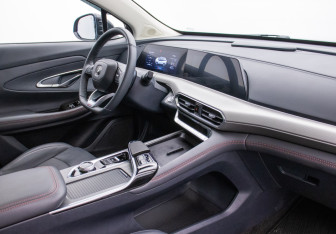 Подержанный автомобиль Changan UNI-T 2023 года (10 фото)