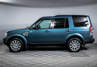 Подержанный автомобиль Land Rover Discovery 2012 года (8 фото)