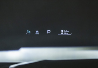 Подержанный автомобиль Exeed RX 2023 года (14 фото)