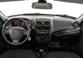 Подержанный автомобиль LADA (ВАЗ) Granta Sedan 2023 года (14 фото)