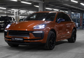 Подержанный автомобиль Porsche Macan 2021 года (27 фото)