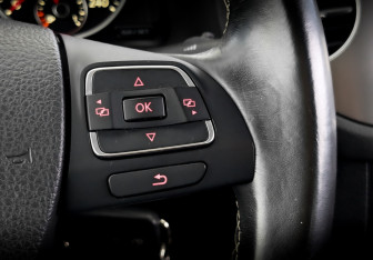 Подержанный автомобиль Volkswagen Tiguan 2016 года (28 фото)