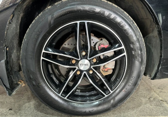 Подержанный автомобиль Toyota Camry Sedan 2009 года (21 фото)
