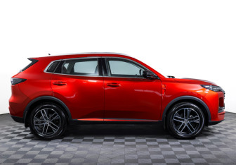 Подержанный автомобиль Changan UNI-S 2024 года (4 фото)