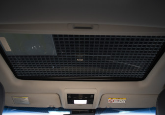 Подержанный автомобиль Lexus LX 2017 года (18 фото)