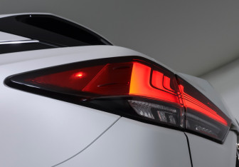 Подержанный автомобиль Lexus RX 2020 года (24 фото)
