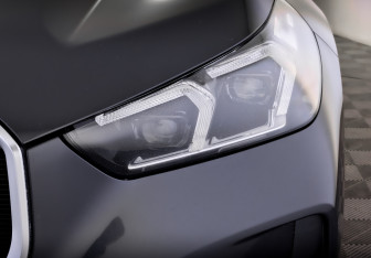 Подержанный автомобиль BMW X1 2024 года (17 фото)