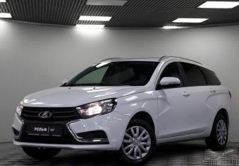 Подержанный автомобиль LADA (ВАЗ) Vesta Wagon 2021 года (21 фото)