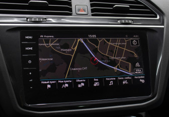 Подержанный автомобиль Volkswagen Tiguan 2017 года (19 фото)