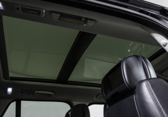 Подержанный автомобиль Land Rover Range Rover 2014 года (20 фото)